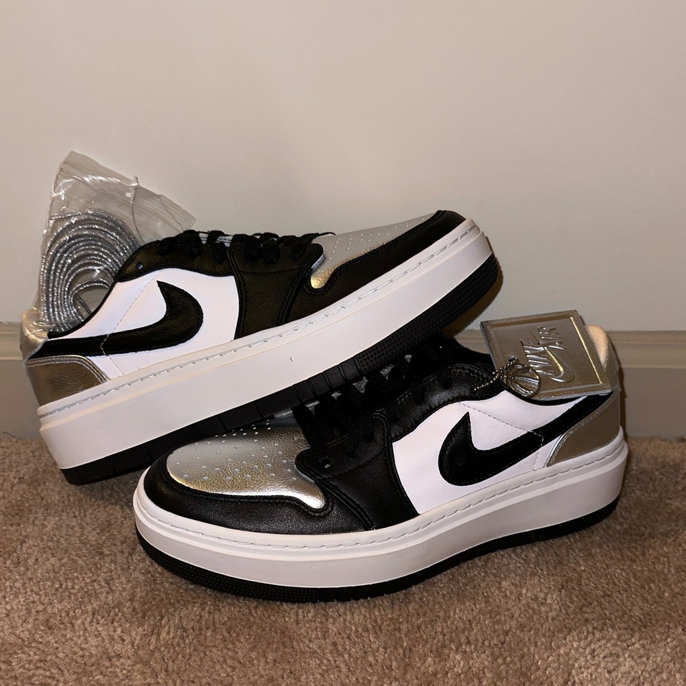 Nike Air Jordan 1 Elevate Low SE Metallic Silver Toe DQ8561-001 Womens Size 11